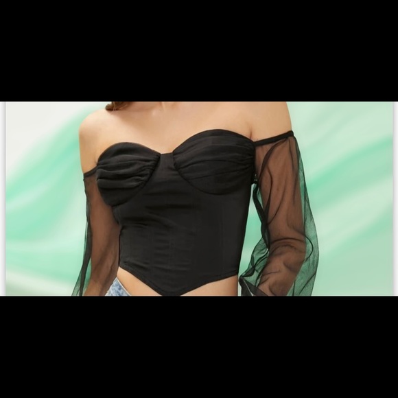 Top - Picture 2 of 3